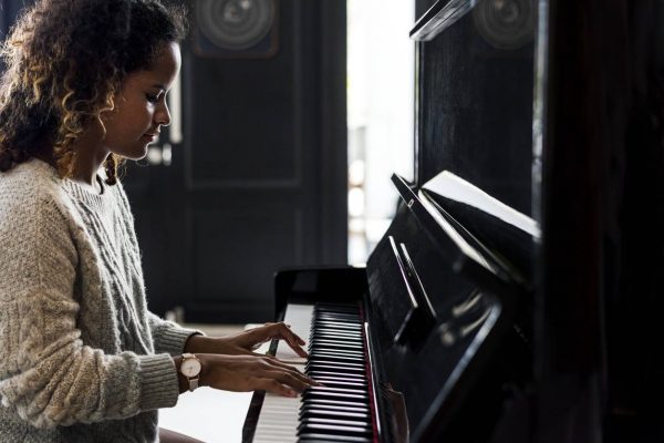 Commencer le piano quand on est adulte - Mazik