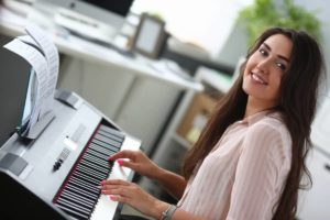  Comment bien débuter en piano ?