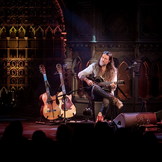 Estas Tonne