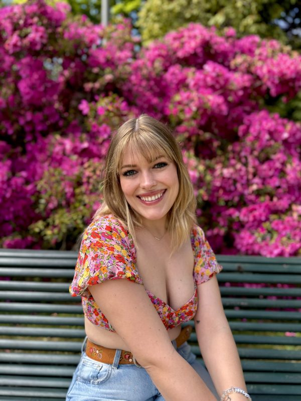 Laura Zoog