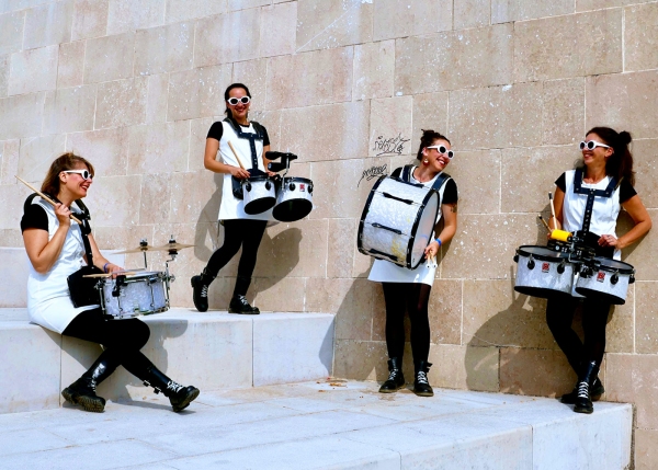 La Compagnie Poum tchaC : Drum de Dames